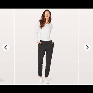 Lululemon City Trek Trouser  28"
Black. Size 4    Style Number: W5AUAS
